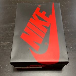 AIR JORDAN 1 RETRO HIGH OG SHADOW 2.0